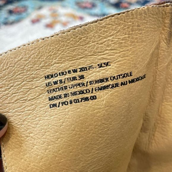 Olukai holo lio II boots size 8 - Picture 6 of 8